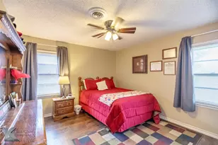 704 S Central Ave, Knox City, TX 79529 - Photo 20