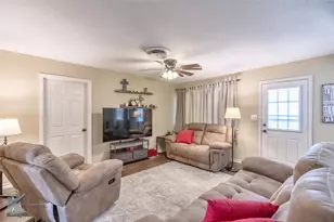 704 S Central Ave, Knox City, TX 79529 - Photo 8