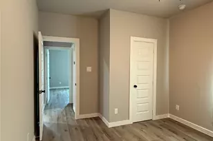 7207 Toland St, Dallas, TX 75227 - Photo 10