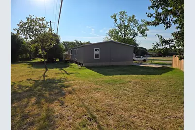 1413 Cardinal Court, Azle, TX 76020 - Photo 18