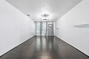 2634 Santa Cruz Dr, Dallas, TX 75227 - Photo 4