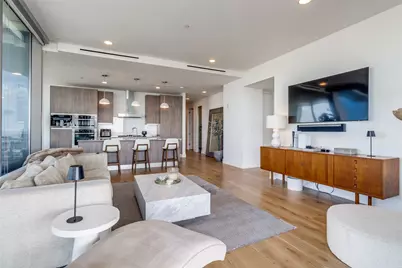 3130 N Harwood Street #2304, Dallas, TX 75201 - Photo 4