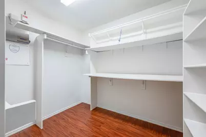 939 Wood Brook Drive, Grand Prairie, TX 75052 - Photo 14