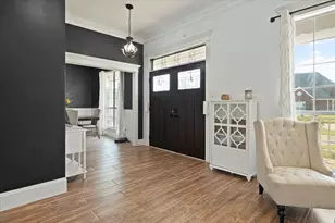 2100 Lakeridge Cir, Ennis, TX 75119 - Photo 4