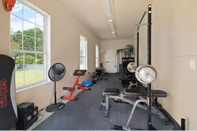 2100 Lakeridge Circle, Ennis, TX 75119 - Photo 36