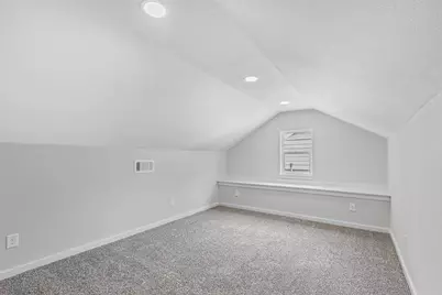 2327 Brookfield Avenue, Dallas, TX 75235 - Photo 24