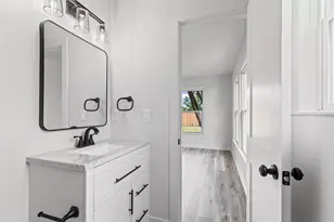 2327 Brookfield Ave, Dallas, TX 75235 - Photo 22