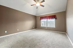 1018 Karen St, Aubrey, TX 76227 - Photo 16