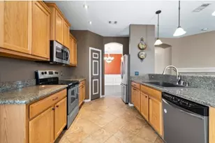 1018 Karen St, Aubrey, TX 76227 - Photo 8