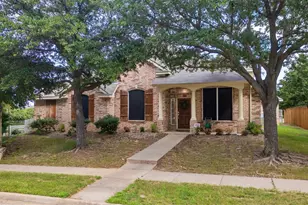4402 Horizon Dr, Garland, TX 75043 - Photo 2