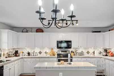 2464 Arroyo Springs Drive, Grand Prairie, TX 75052 - Photo 14