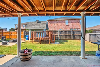 2464 Arroyo Springs Drive, Grand Prairie, TX 75052 - Photo 26