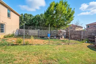 2464 Arroyo Springs Dr, Grand Prairie, TX 75052 - Photo 32