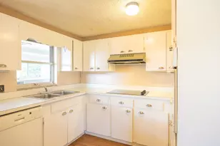 925 Angies Crossing, Tool, TX 75143 - Photo 14