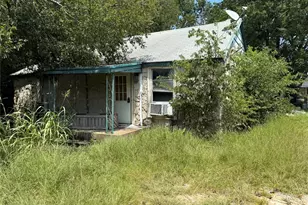 405 S Colorado St, Whitney, TX 76692 - Photo 1