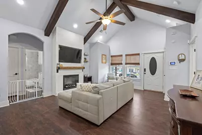 610 W Elm Street, Denison, TX 75020 - Photo 6