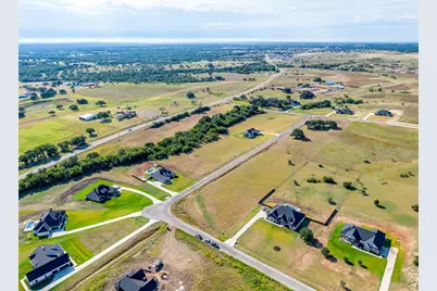 2012 Carrie Court, Weatherford, TX 76088 - Photo 10