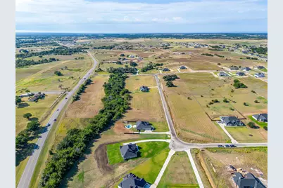 2012 Carrie Court, Weatherford, TX 76088 - Photo 8