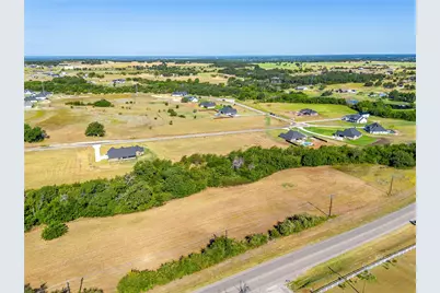 2016 Carrie Court, Weatherford, TX 76088 - Photo 6