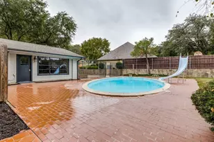 28 Mont Del Dr, Benbrook, TX 76132 - Photo 20