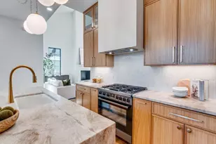 10641 Larchfield Ln, Dallas, TX 75238 - Photo 14