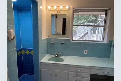 817 E Holly Lane, Mexia, TX 76667 - Photo 10