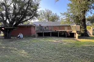 817 E Holly Ln, Mexia, TX 76667 - Photo 18