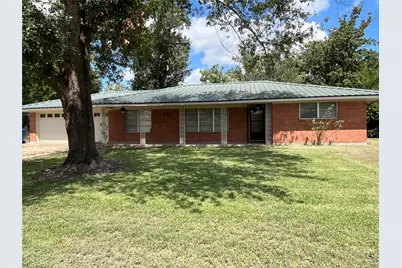 817 E Holly Lane, Mexia, TX 76667 - Photo 1