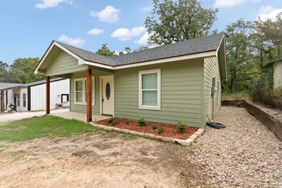 62 Live Oak Street, Alvarado, TX 76009 - Photo 2