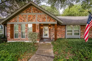 4801 Willow Run Ct, Fort Worth, TX 76132 - Photo 6