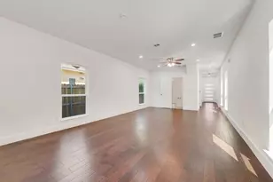 2346 Scott St, Dallas, TX 75215 - Photo 6