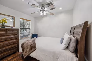 1012 Pavillion St, Dallas, TX 75204 - Photo 20