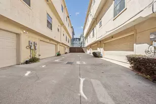 1012 Pavillion St, Dallas, TX 75204 - Photo 24