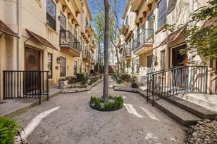 1012 Pavillion St, Dallas, TX 75204 - Photo 2