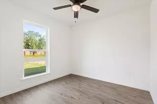 936 Duty Ave, Waco, TX 76706 - Photo 18