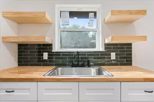 936 Duty Ave, Waco, TX 76706 - Photo 12