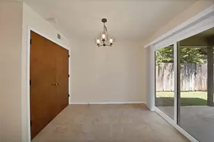 2415 Sanguinet St, Fort Worth, TX 76107 - Photo 30