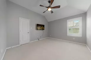 640 Creekway Dr, Irving, TX 75039 - Photo 24