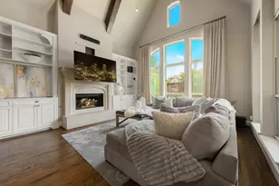 640 Creekway Dr, Irving, TX 75039 - Photo 8