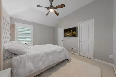 640 Creekway Drive, Irving, TX 75039 - Photo 22