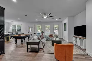 834 Short St, Grand Prairie, TX 75051 - Photo 8