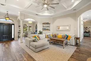 2007 Wigeon St, Granbury, TX 76049 - Photo 4