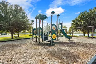 2007 Wigeon St, Granbury, TX 76049 - Photo 38