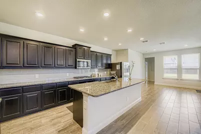 5961 Halls Lake Loop, Fort Worth, TX 76179 - Photo 10