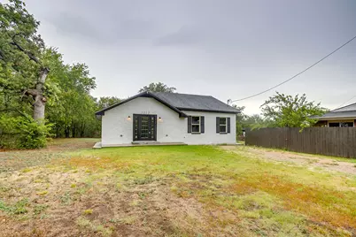 1212 Hulme Street, Bowie, TX 76230 - Photo 4