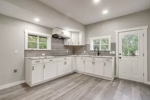 1212 Hulme St, Bowie, TX 76230 - Photo 14