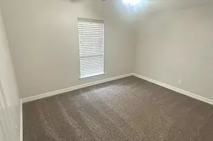 8822 Kiowa Dr, Greenville, TX 75402 - Photo 12