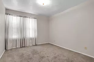 1327 Big Stone Gap Rd, Duncanville, TX 75137 - Photo 32