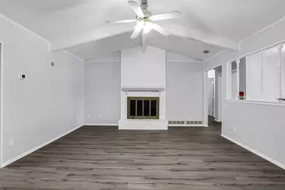 1327 Big Stone Gap Road, Duncanville, TX 75137 - Photo 12