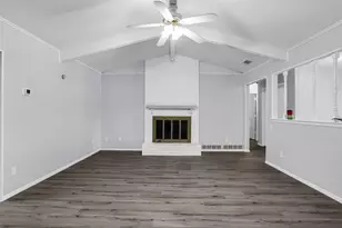 1327 Big Stone Gap Rd, Duncanville, TX 75137 - Photo 12